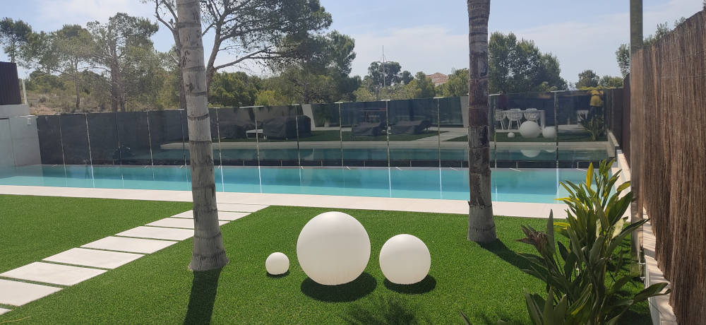 Láminas solares reflectantes piscina 